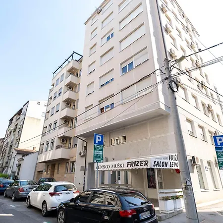 Apartman The Harmony Away From
